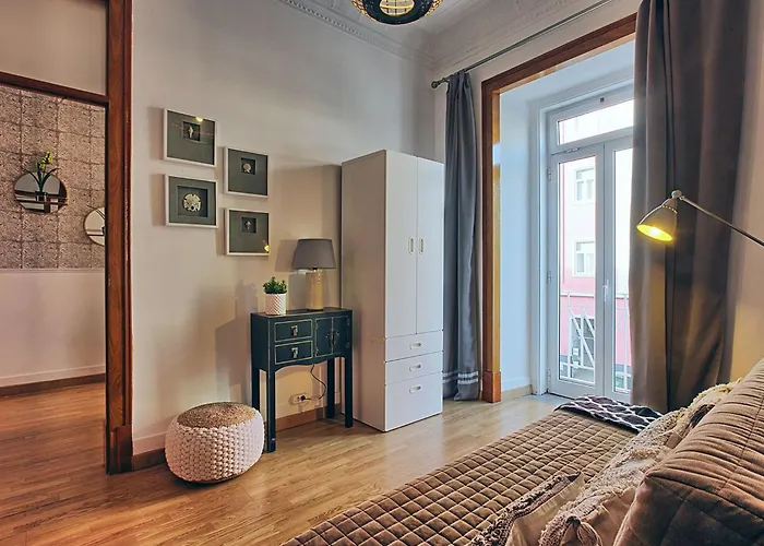 Antonio Pedro By Interhome Lissabon