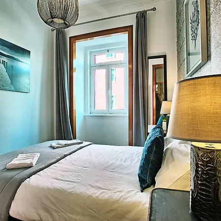 Antonio Pedro By Interhome Apartment Lisbon